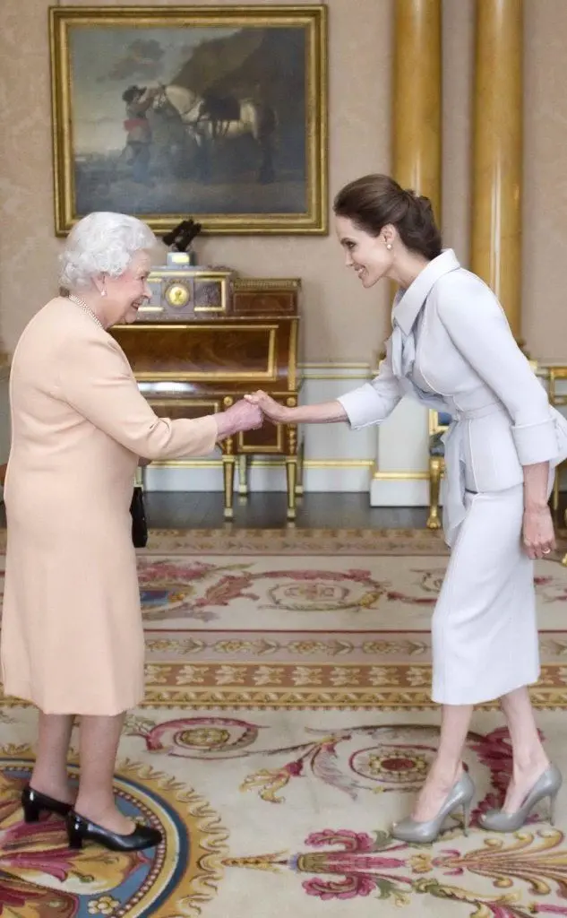 L'incontro con la Regina Elisabetta