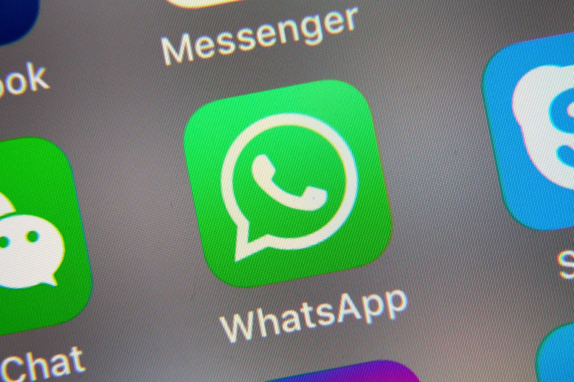 Problemi per Whatsapp, Instagram e Facebook