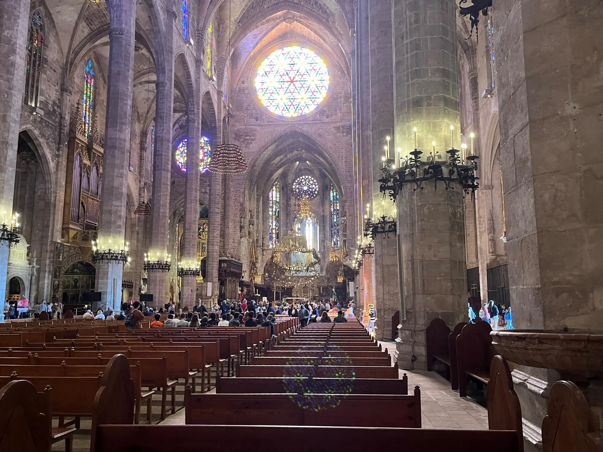 Palma di Maiorca, l'interno della cattedrale. Foto Mocci