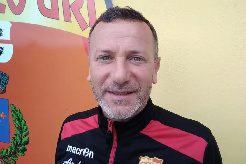 Massimiliano Paba, allenatore dell'Atletico Uri (Foto Antonio Burruni)
