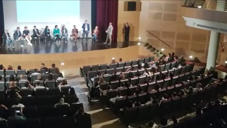 https://immagini.unionesarda.it/version/c:M2IzZDNkN2YtNTZhMC00:NjAwNjEzNDgtMzVhOS00/image.webp?f=16:9