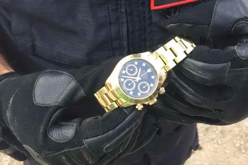 Il Rolex recuperato dai carabinieri