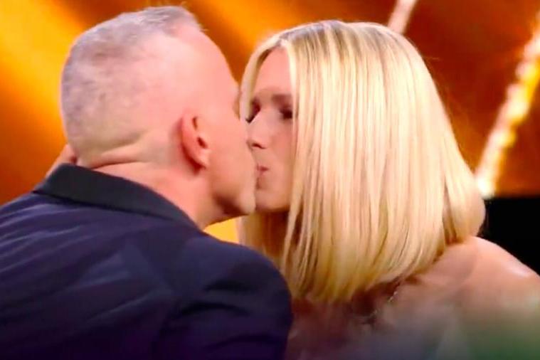 Michelle Hunziker ed Eros Ramazzotti, bacio in tv: “La nostra è stata una storia bellissima”