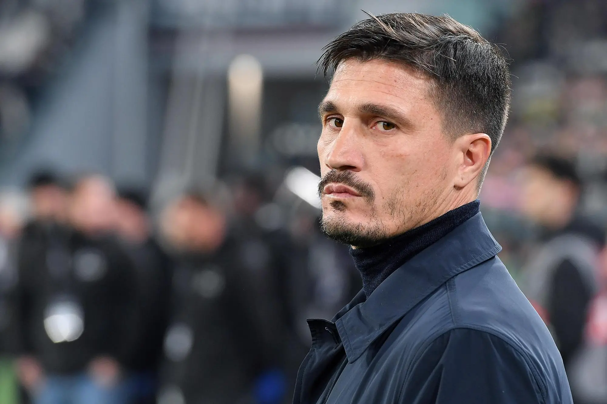 Cagliari coach Fabio Pisacane gesture during the italian Serie A soccer match Juventus FC vs Cagliari Calcio at the Allianz Stadium in Turin, Italy, 29 november 2025 ANSA/ALESSANDRO DI MARCO