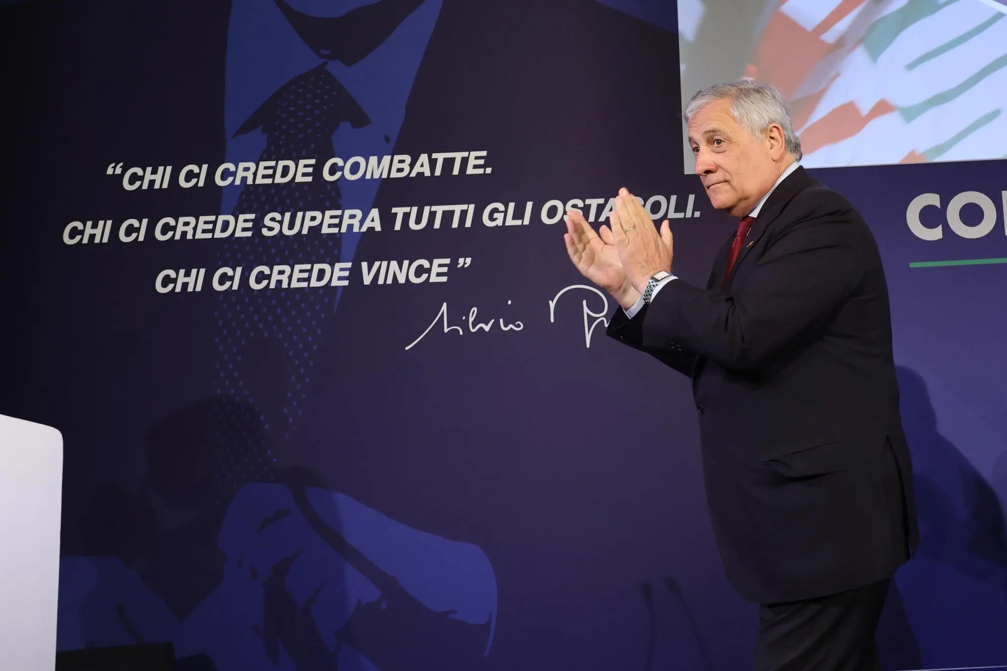 Antonio Tajani al Consiglio nazionale di Forza Italia a Roma (Ansa)