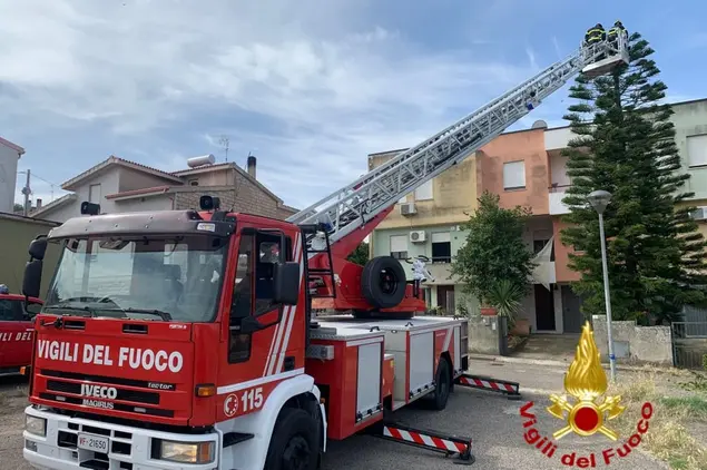 L'intervento (foto Vigili del fuoco)