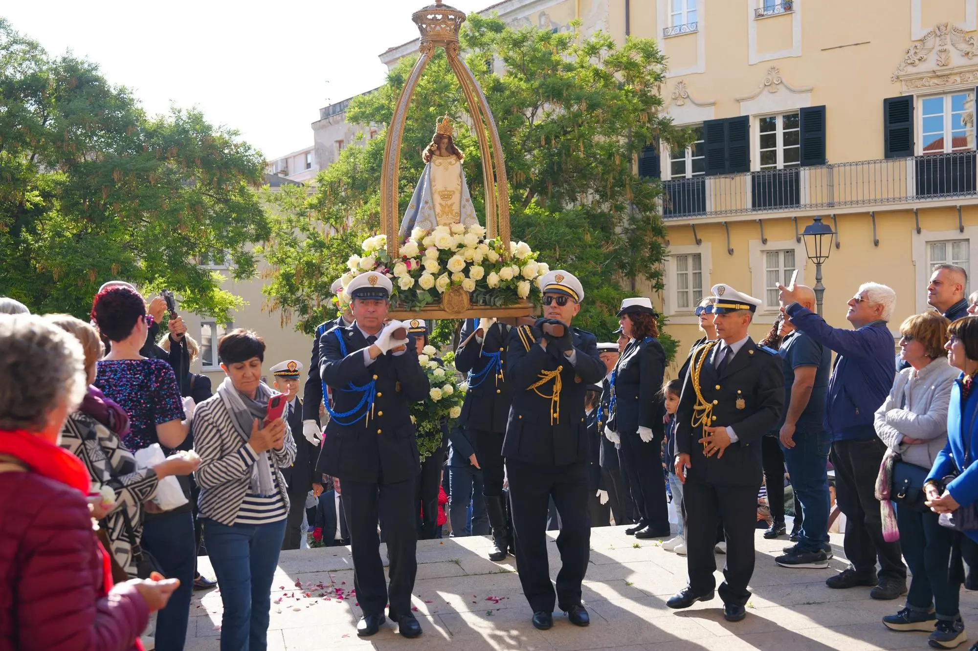 Sassari, l'arrivo del simulacro in Cattedrale (foto Floris)
