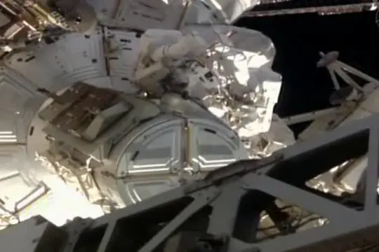 Sophie Adenot, prima astronauta francese a camminare nello Spazio