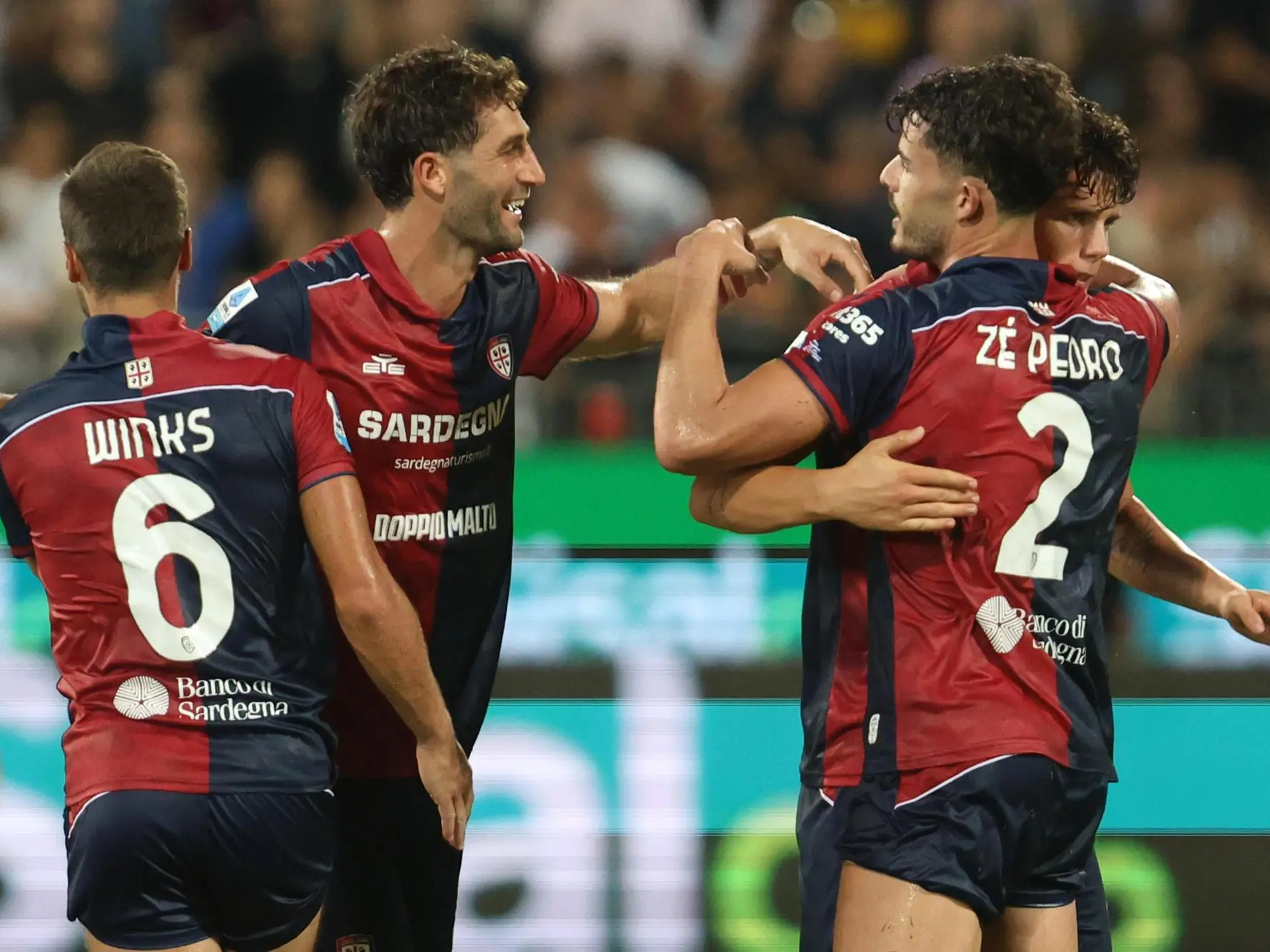 Cagliari, vittoria fondamentale: Maldini in gol per piegare il Lecce - <a href="https://www.unionesarda.it/sport/calcio/parla-fabio-pisacane-la-vittoria-che-serviv Players of Cagliari celebrate the victory at the Italian Serie A soccer match Cagliari calcio vs US Lecce at the Unipol Domus in Cagliari, Italy, 7 September 2026 ANSA/FABIO MURRU