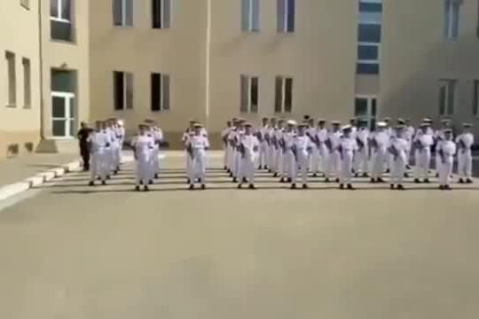 Il balletto di “Jerusalema” al giuramento della Marina: prosciolta la tenente di vascello
