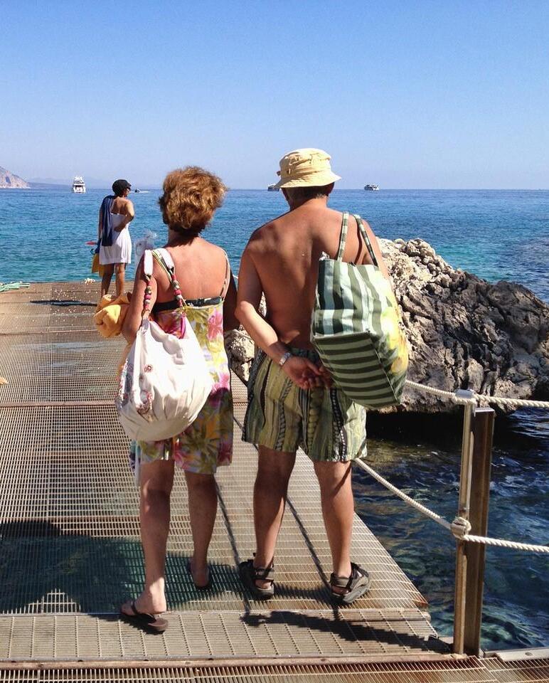 La guerra di Cala Luna: sequestrato il pontile