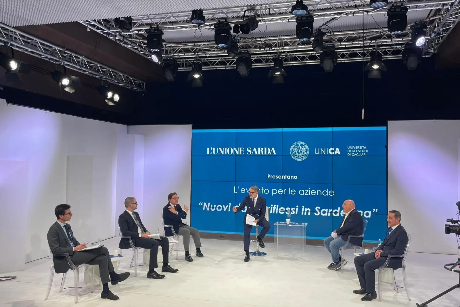 Il convegno nella sala "Pisano" de L'Unione Sarda