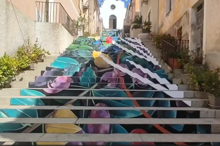 La scalinata di Santa Lucia ad Arzachena (foto Ronchi)