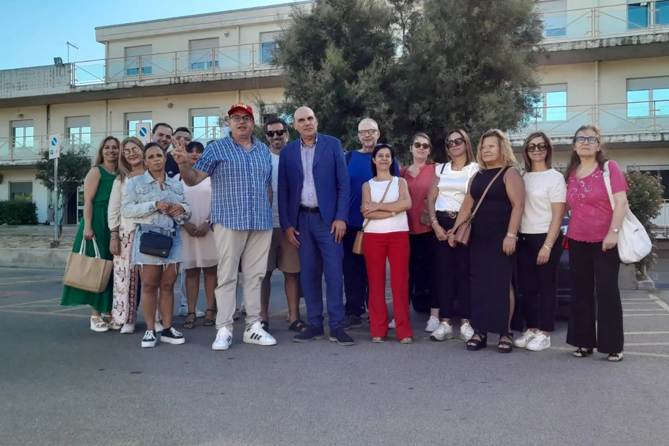 Gli Oss assunti (foto USB Sanità)