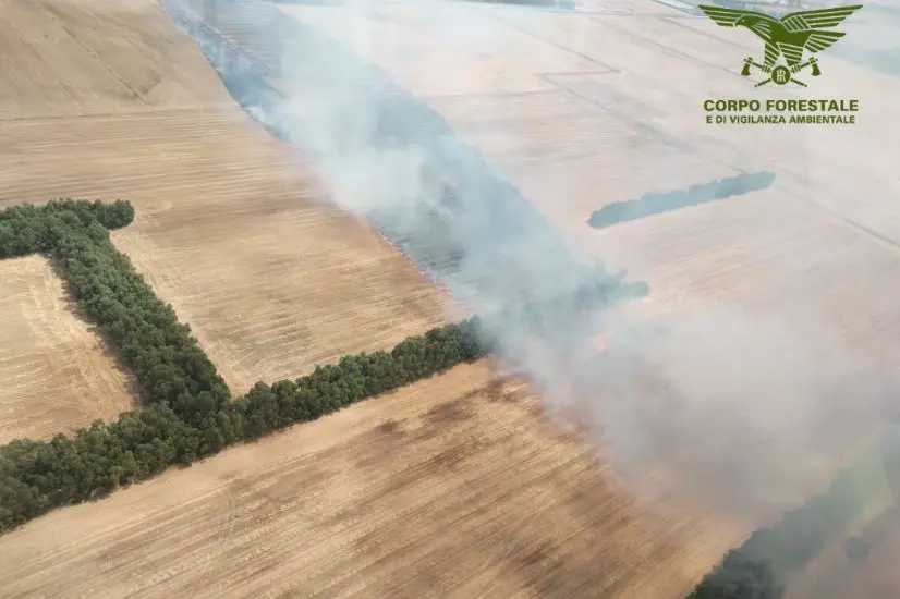 L'incendio di Villamar dall'elicottero