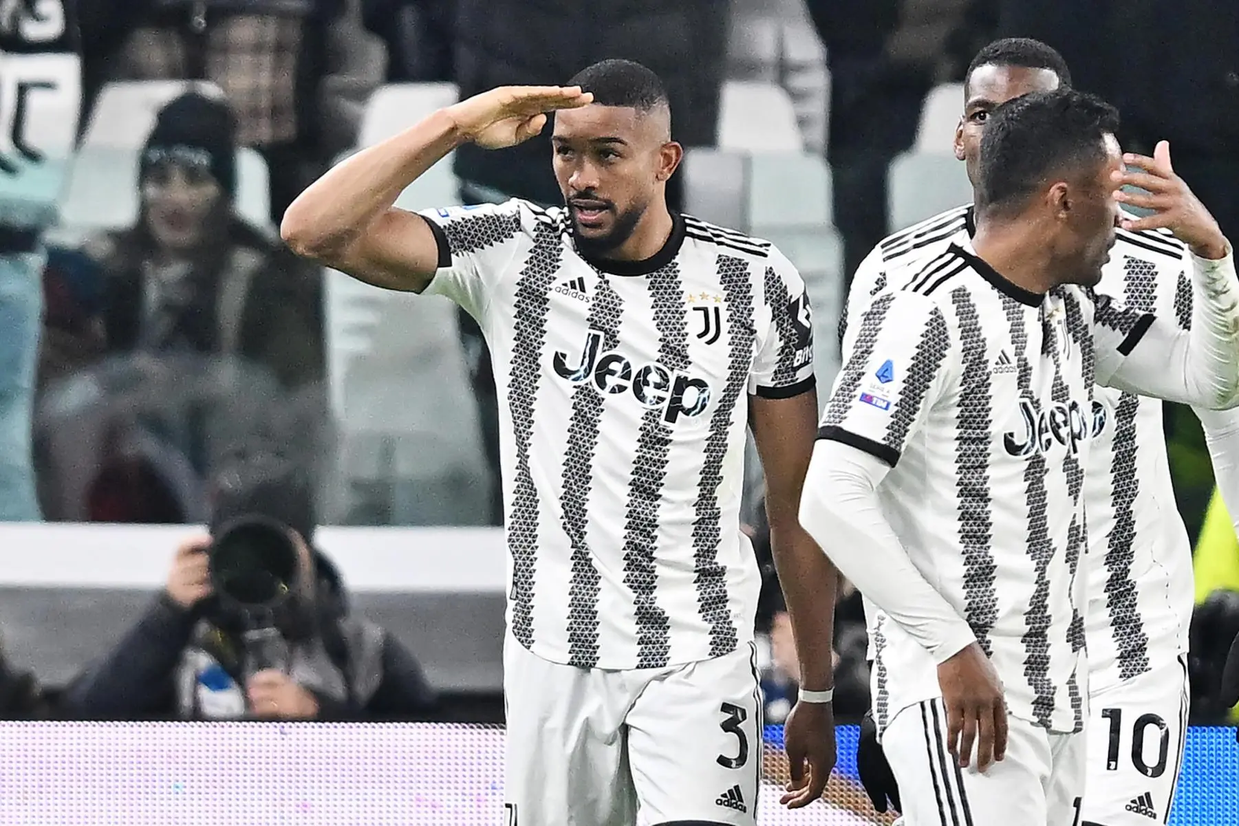Festa juventina per la vittoria nel derby (Ansa)