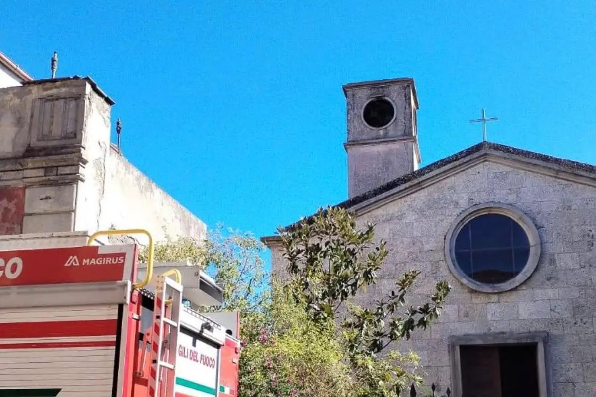 Le verifiche nella chiesa di Mandas