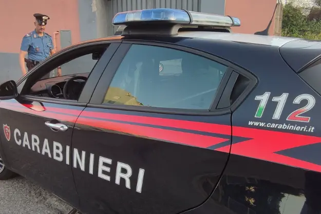 Un'auto dei carabinieri