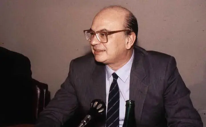 Nel 1984 l'allora premier Bettino Craxi appone sulla vicenda il segreto di Stato