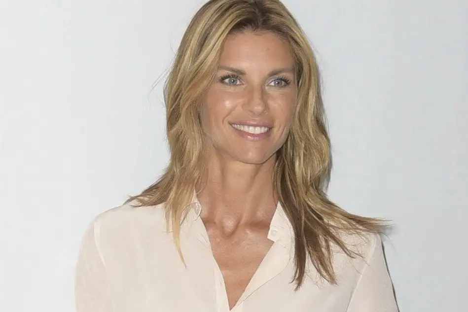 Martina Colombari