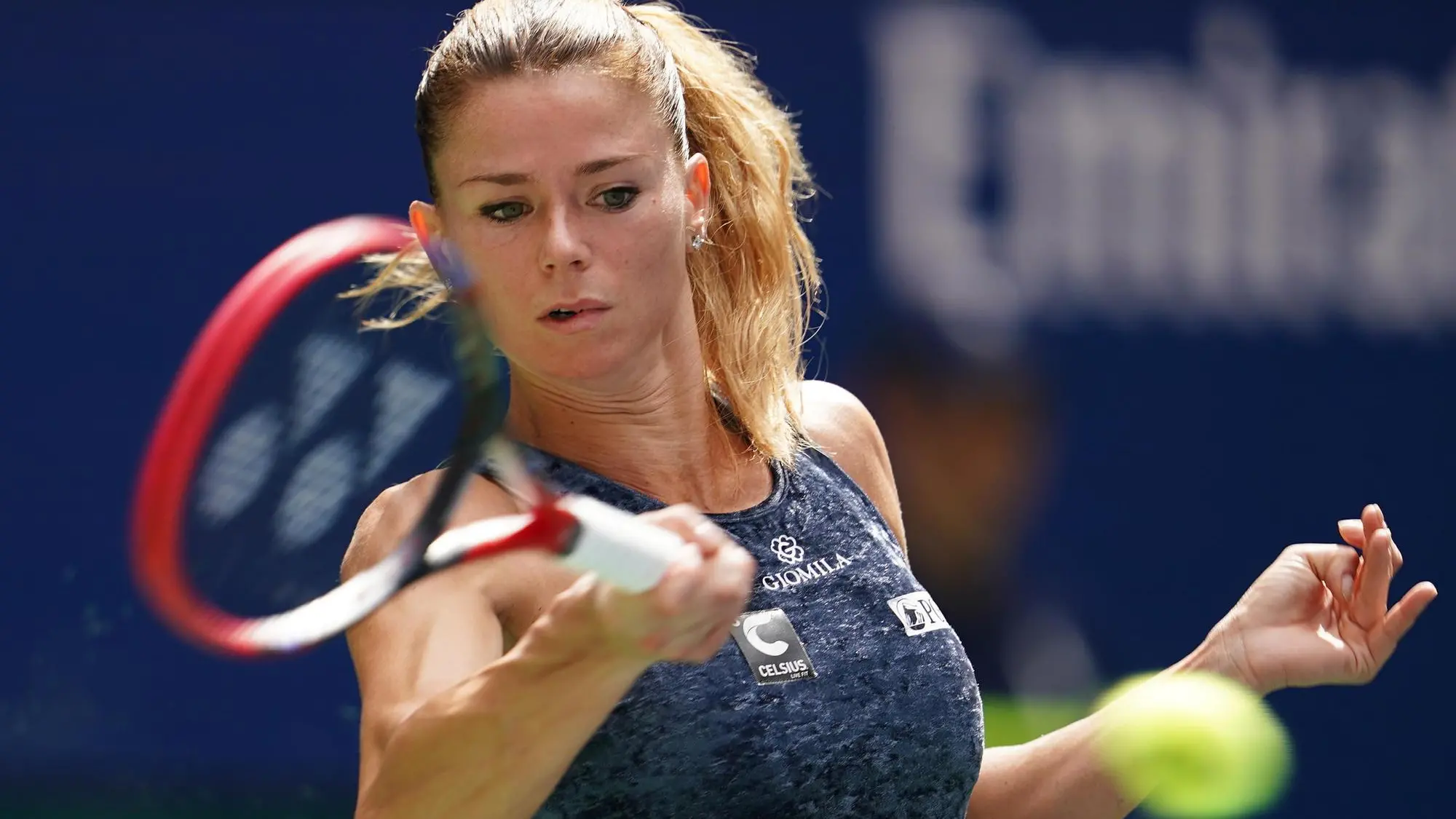 Tennis, why did Camila Giorgi retire?