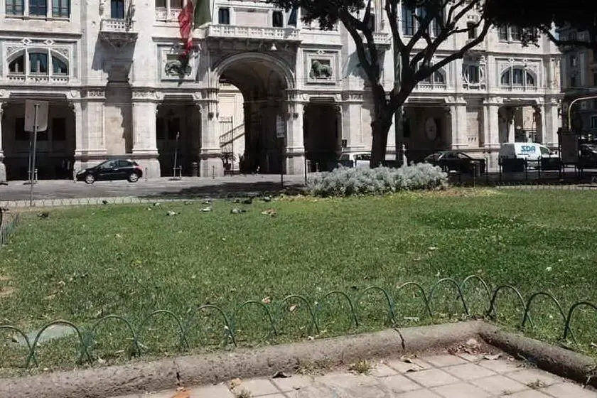 Uno scorcio di piazza Matteotti (foto L'Unione Sarda)