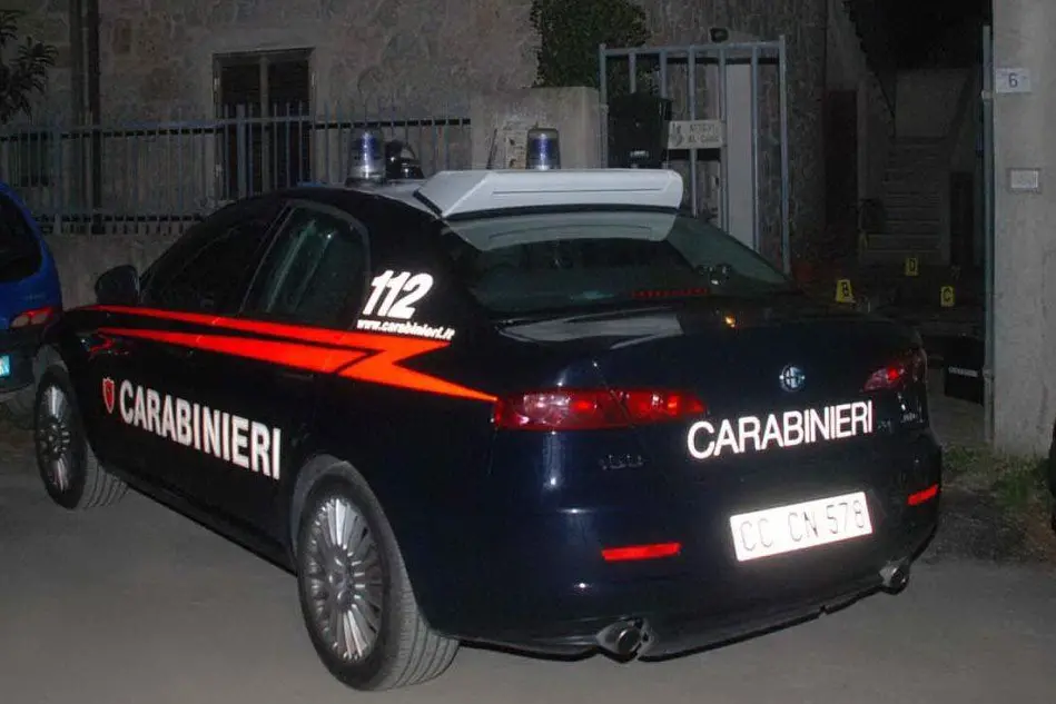 Auto dei carabinieri (Foto d'archivio)