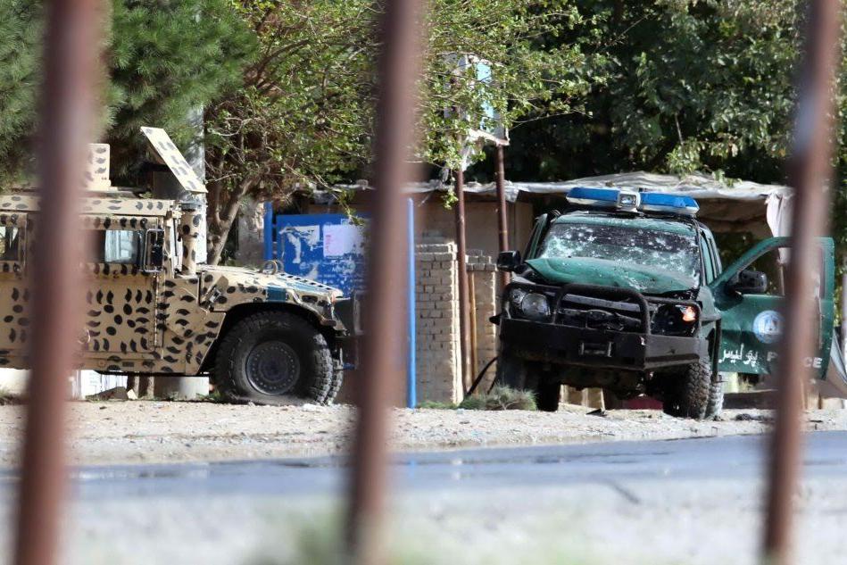 Autobomba a Kabul, strage al Green Village VIDEO