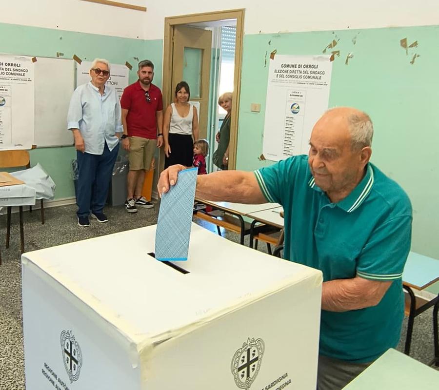 Comunali in Sardegna, affluenza in aumento: vota i