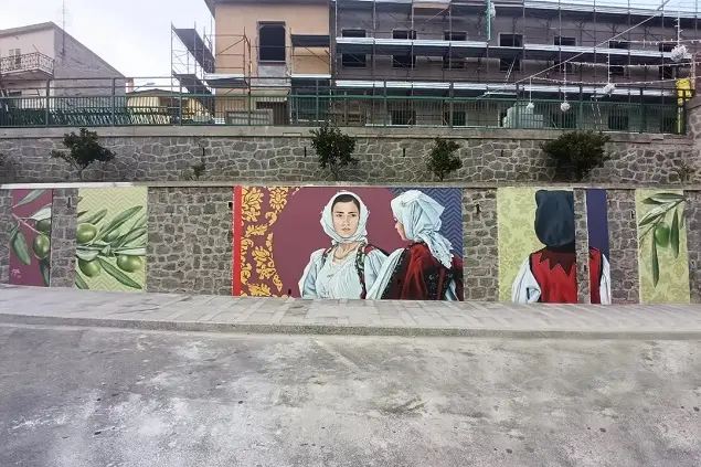 Il murale di Mauro Patta a Esporlatu (foto concessa)