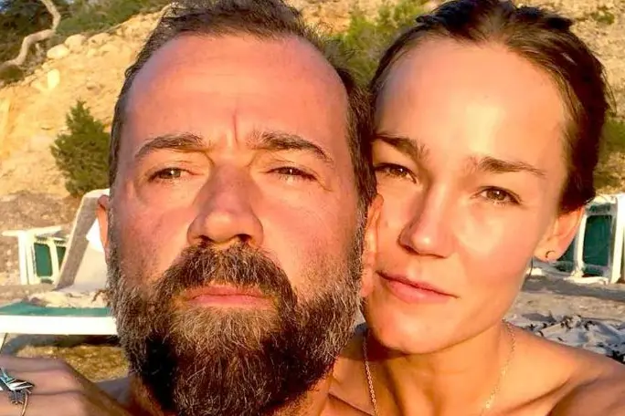 Fabio Volo e Johanna Maggy Hauksdottir (dai social)