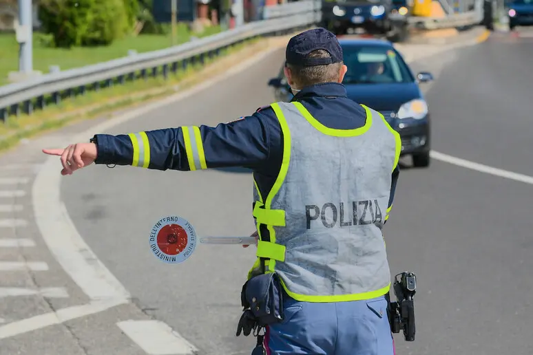 Polizia (foto Ansa)