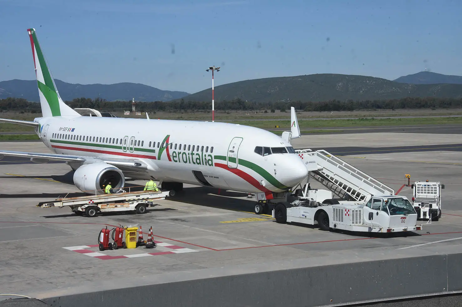 Areo Aeroitalia continuità territoriale, aeroporto di Alghero