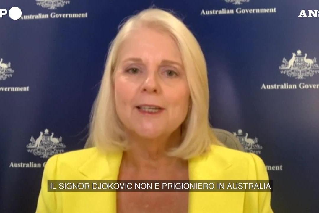 Australia, il ministro degli Interni: &quot;Djokovic non è prigioniero&quot;