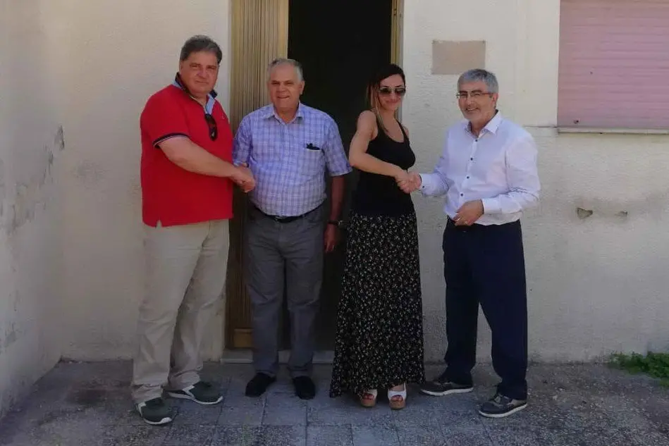 La consegna dell'edificio