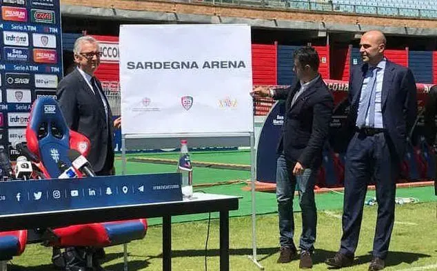 Con l'ex sindaco di Cagliari Zedda e l'ex governatore Pigliaru