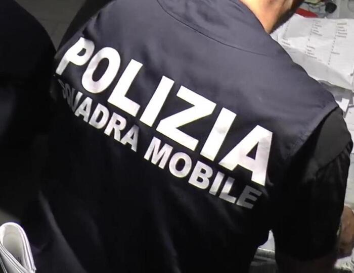 Quartu, hashish e marijuana nel furgone: 51enne in arresto