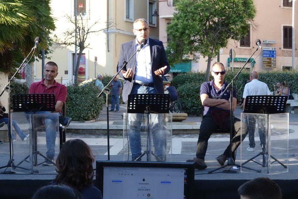 I candidati: da sinistra, Carlo Prevosto, Francesco Manca e Paolo Pirisi (foto L'Unione Sarda - Locci)