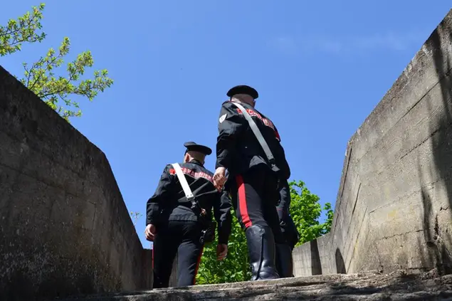 (foto carabinieri)