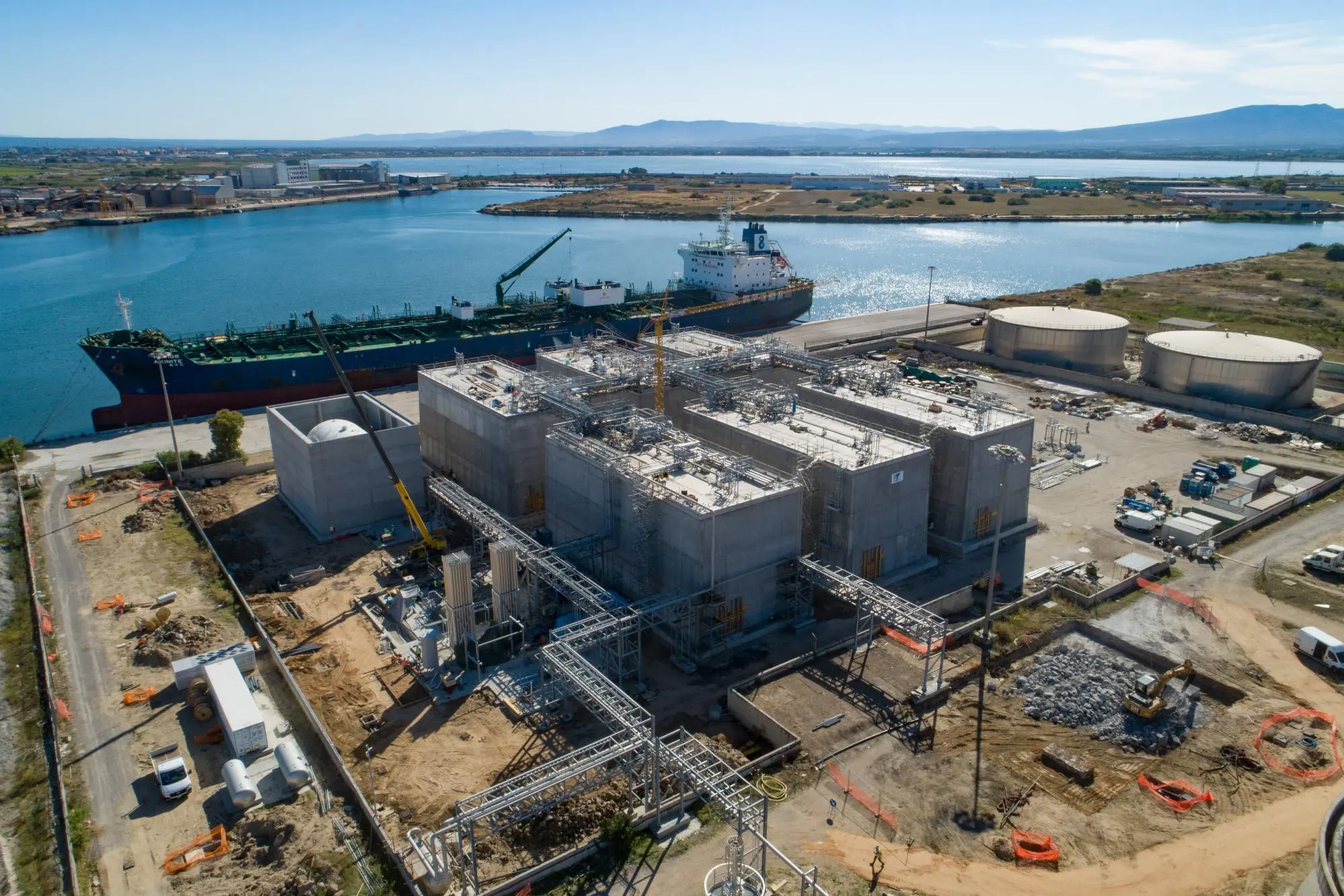 Il porto industriale di Oristano (Archivio L'Unione Sarda)