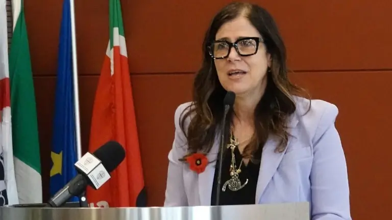 https://immagini.unionesarda.it/version/c:MDA5NjZmMWItMzhmZS00:MTZiNWFiNTgtOGRkNS00/image.webp?f=16:9