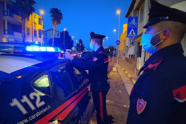 (foto carabinieri)