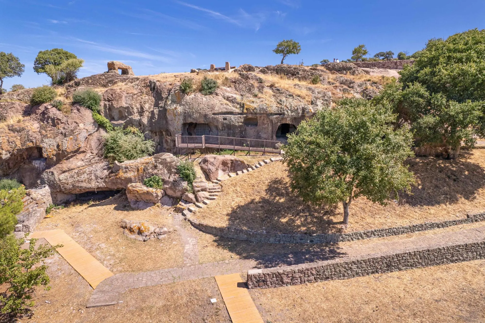 Una delle "domus de janas" diventate il 61° sito italiano iscritto nella lista del Patrimonio mondiale Unesco