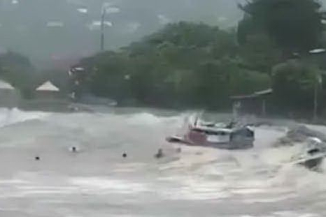 Piogge e inondazioni: decine di morti in Indonesia