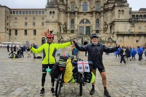 L'arrivo a Santiago de Compostela di Angelo e Alessandro (foto concessa)