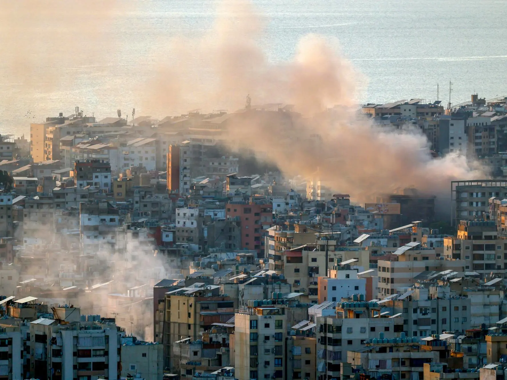 Attacco israeliano in Libano (Ansa)