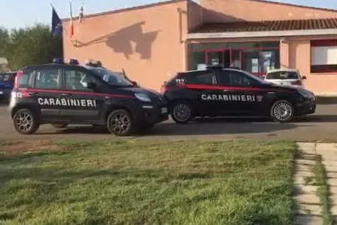 I carabinieri a Ortacesus (Archivio L'Unione Sarda)
