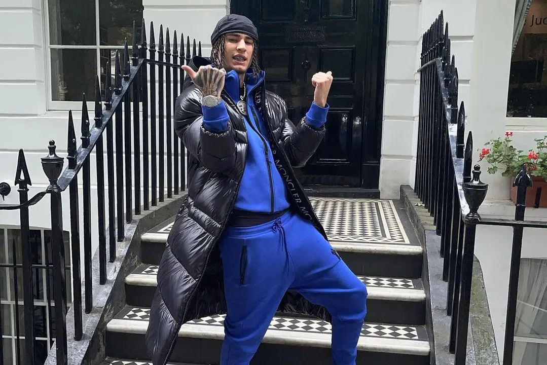 Il trapper (foto da Instagram)
