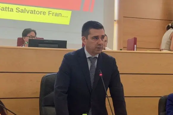 Il sindaco di Porto Torres, Massimo Mulas