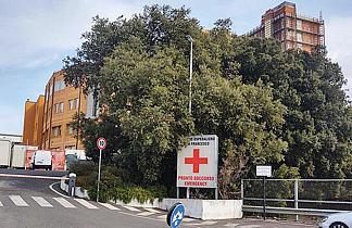Fuori strada con la moto sulla statale 389 a Buddusò: è grave
